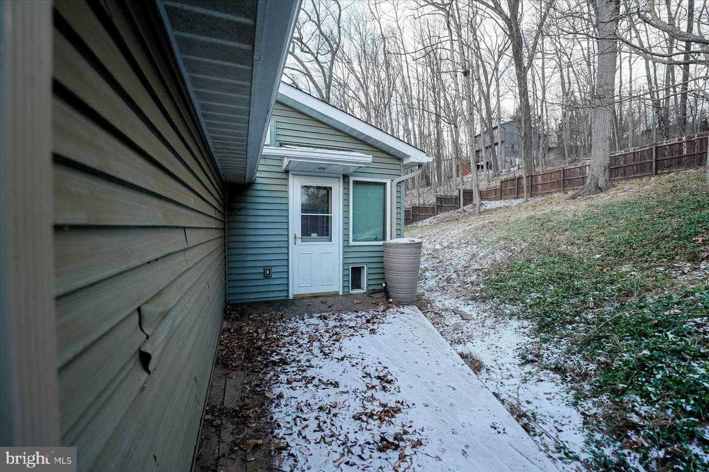 633 W Hillside Avenue photo 33