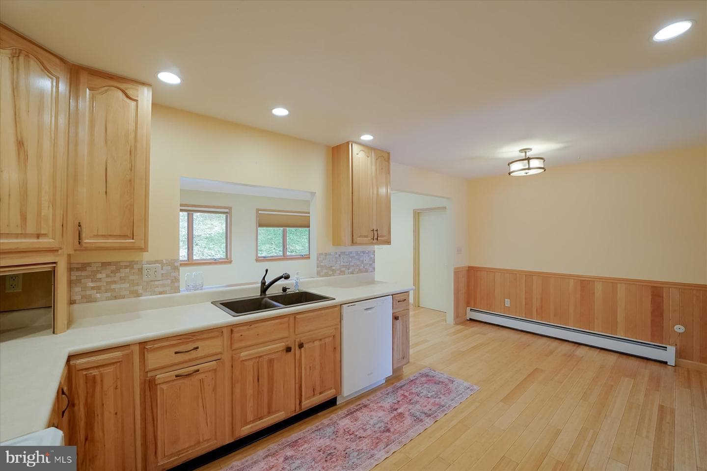 633 W Hillside Avenue photo 7