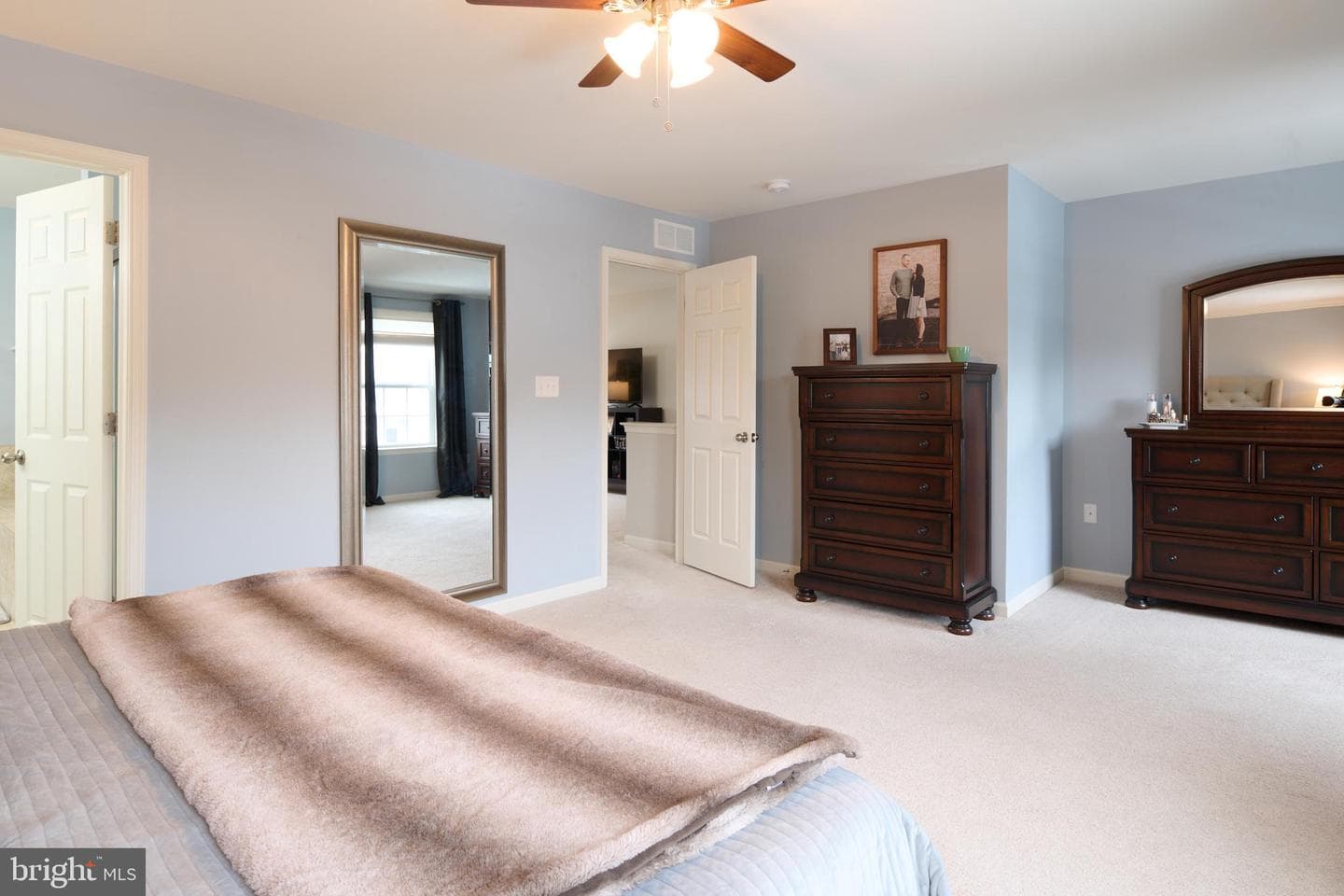 283 Amberleigh Lane photo 38