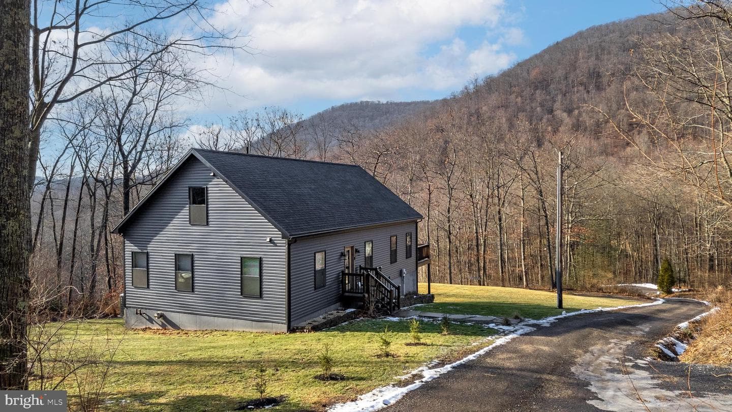 396 Whetstone Run photo 2