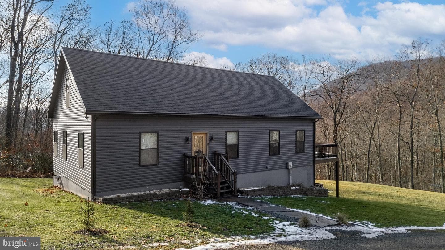 396 Whetstone Run photo 3