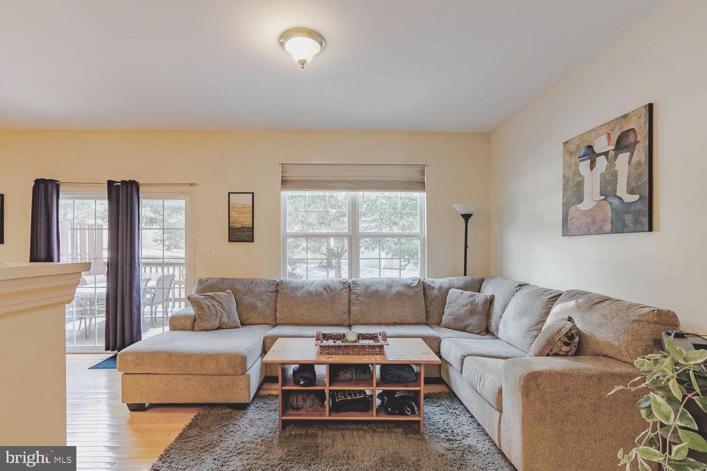 154 Faith Circle photo 2