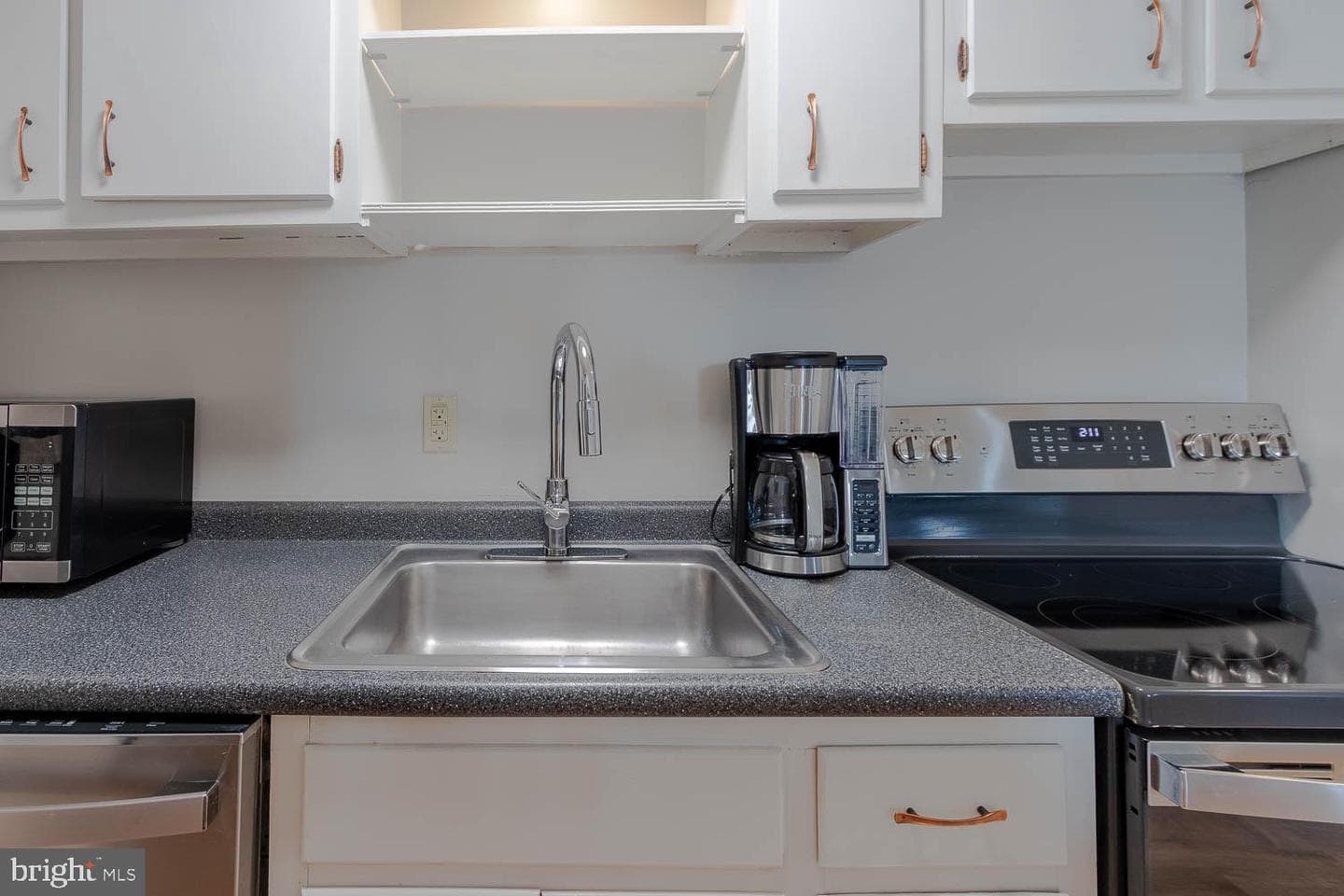 200 Highland Avenue #510 photo 11
