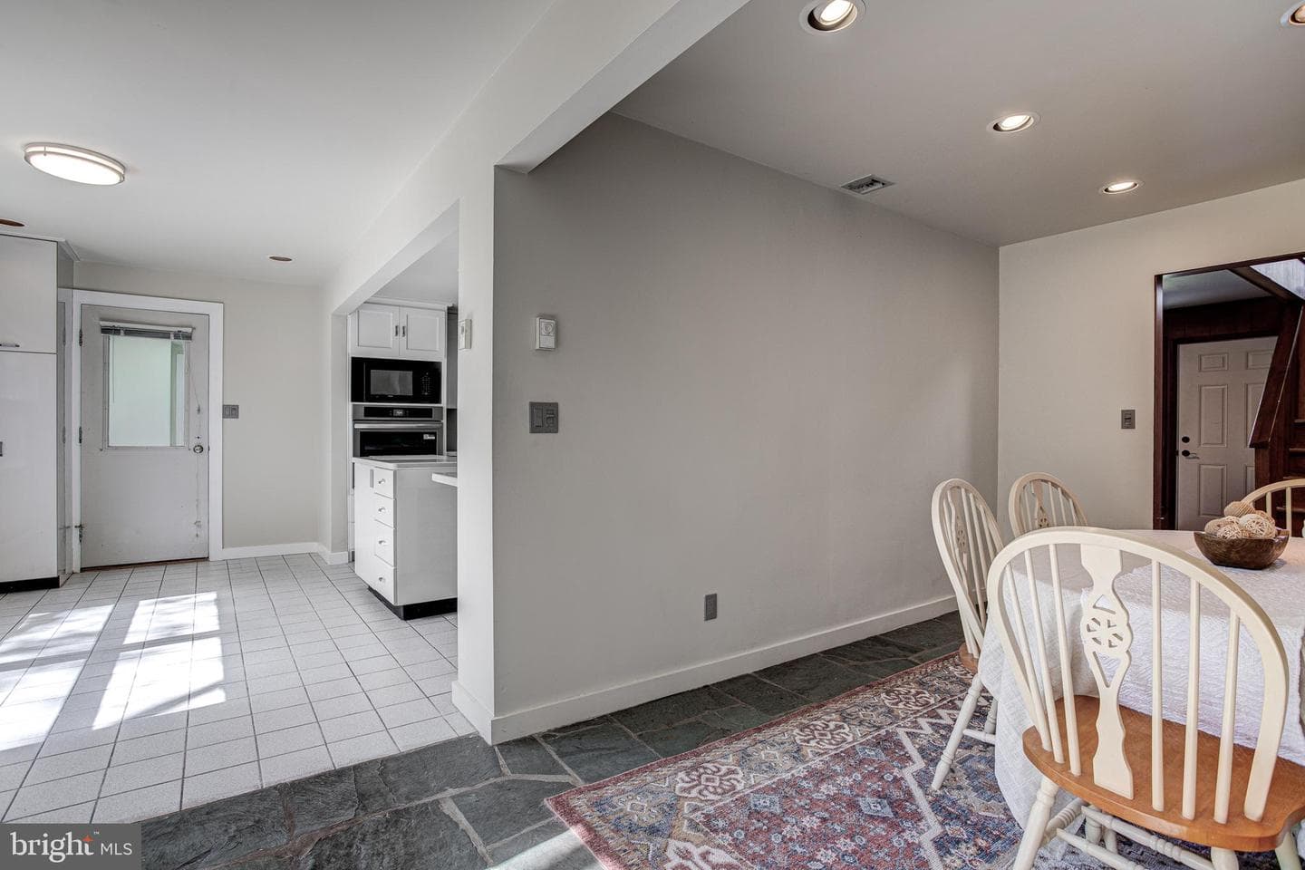 840 Outer Drive photo 11