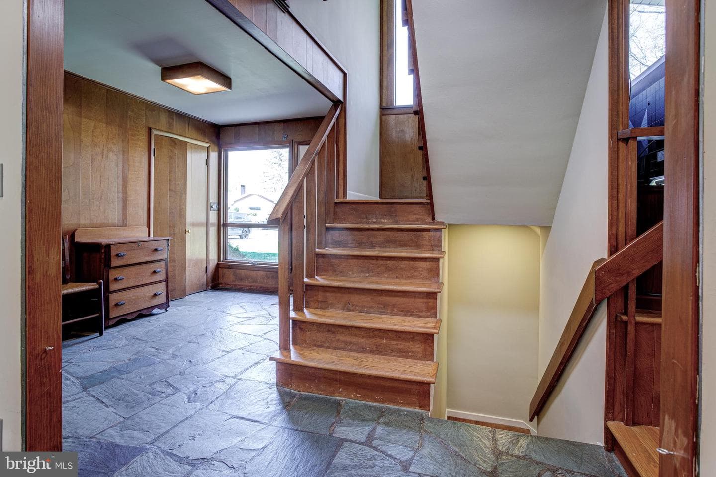 840 Outer Drive photo 5