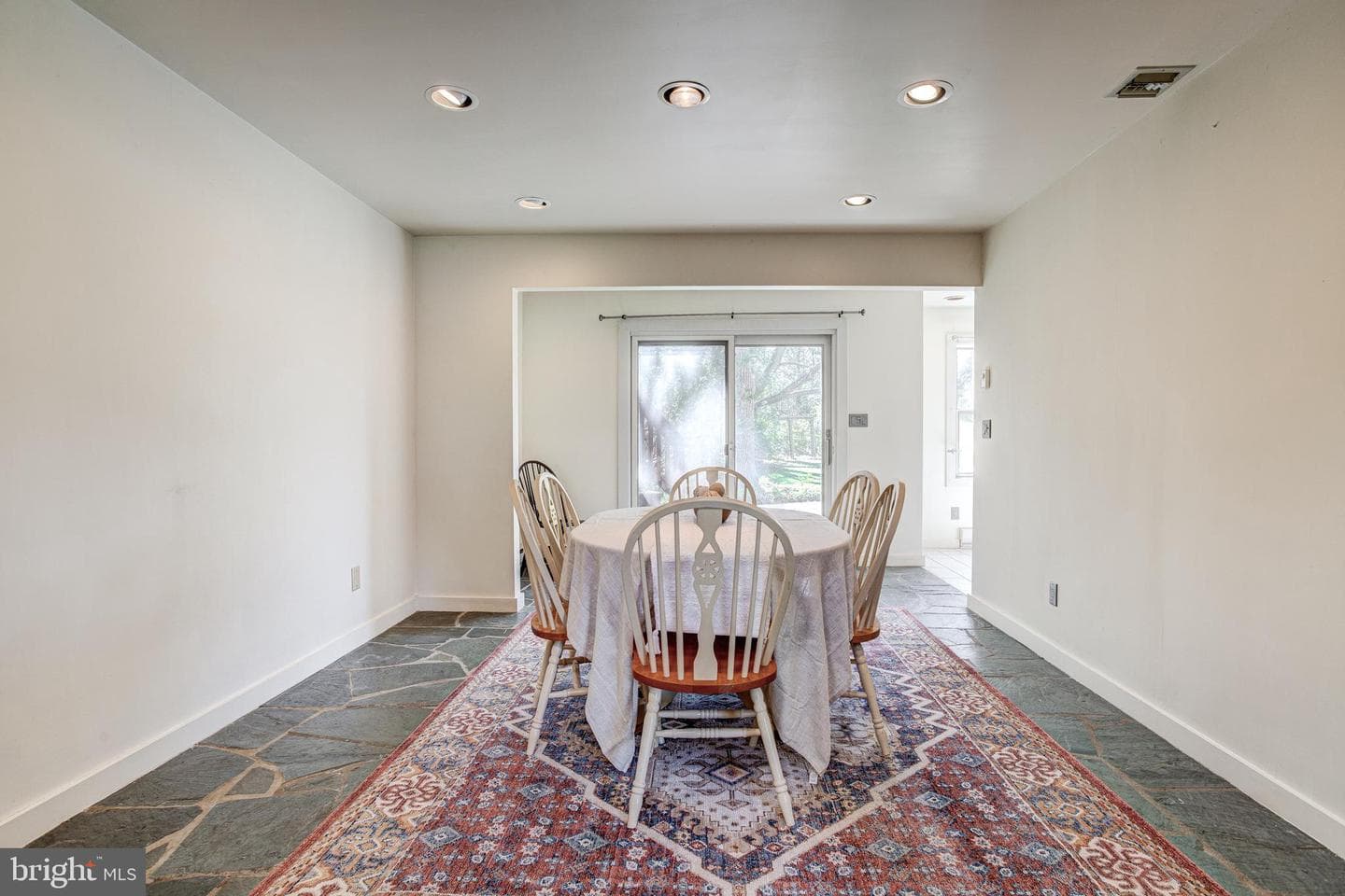 840 Outer Drive photo 8