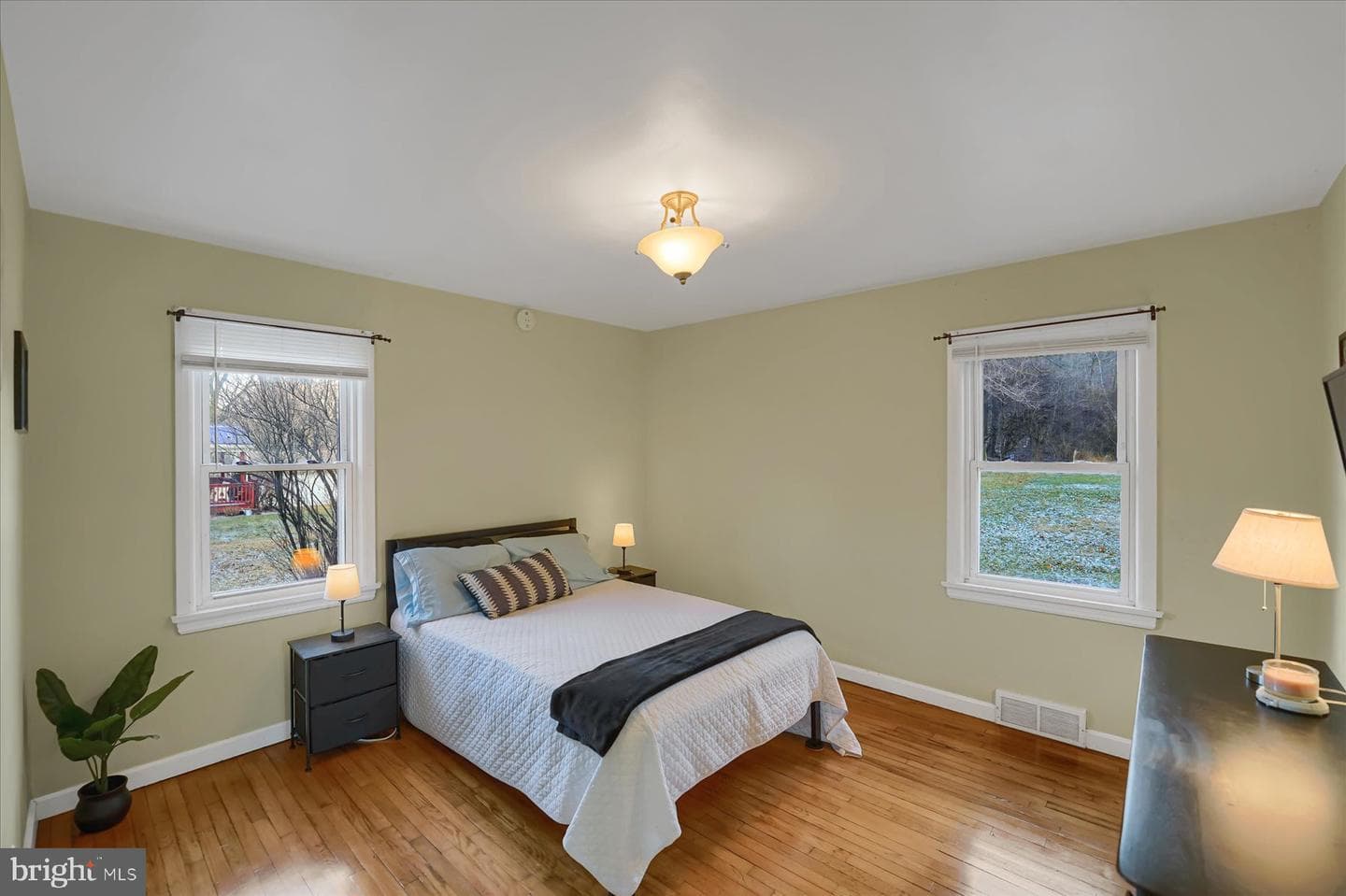 147 Sunset Avenue photo 15