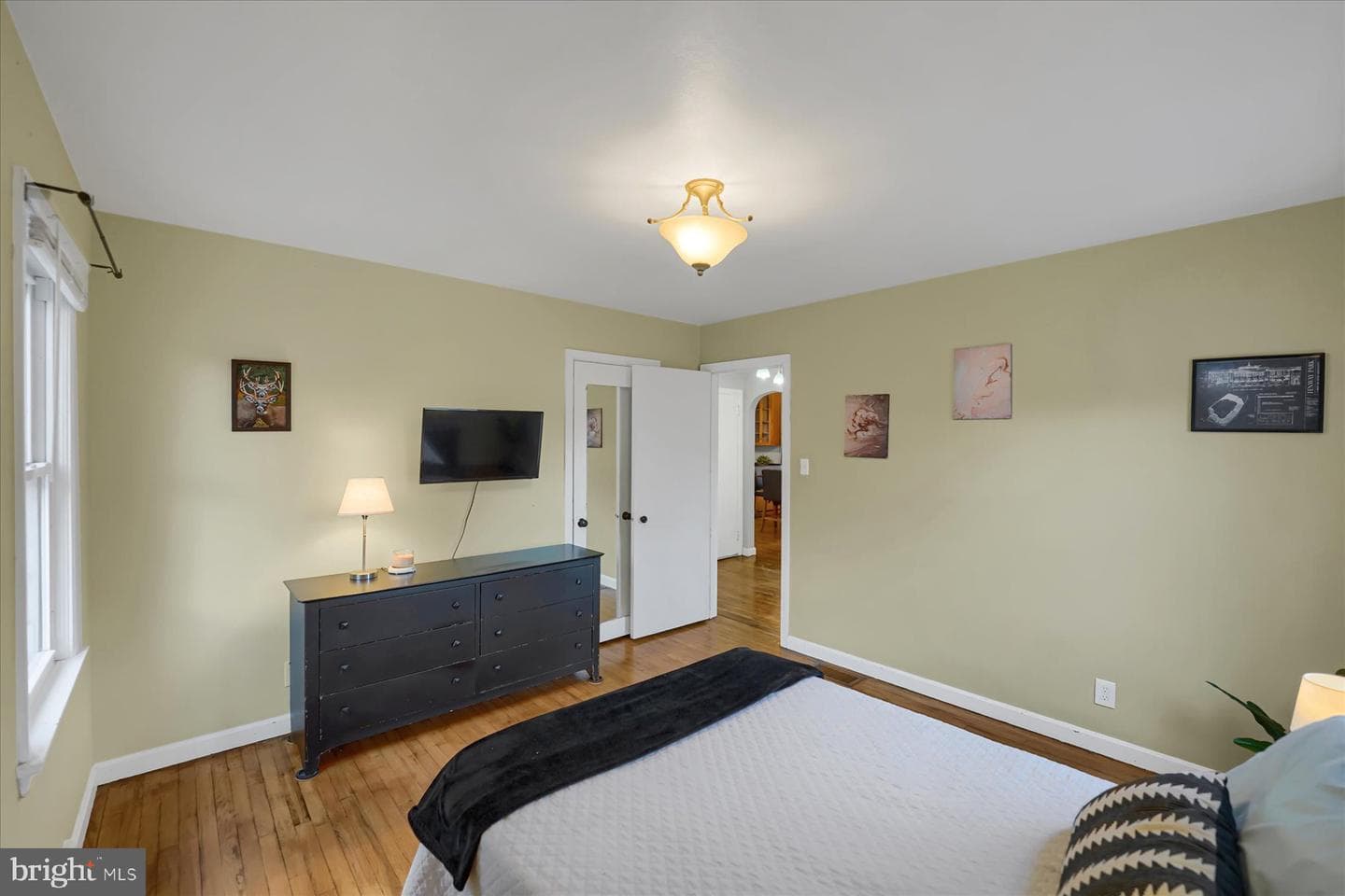 147 Sunset Avenue photo 16