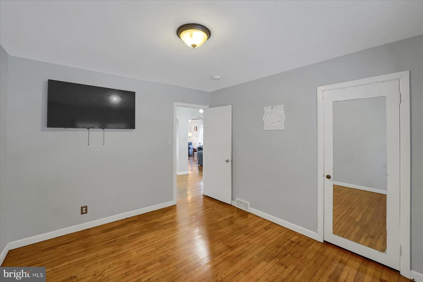 147 Sunset Avenue photo 18