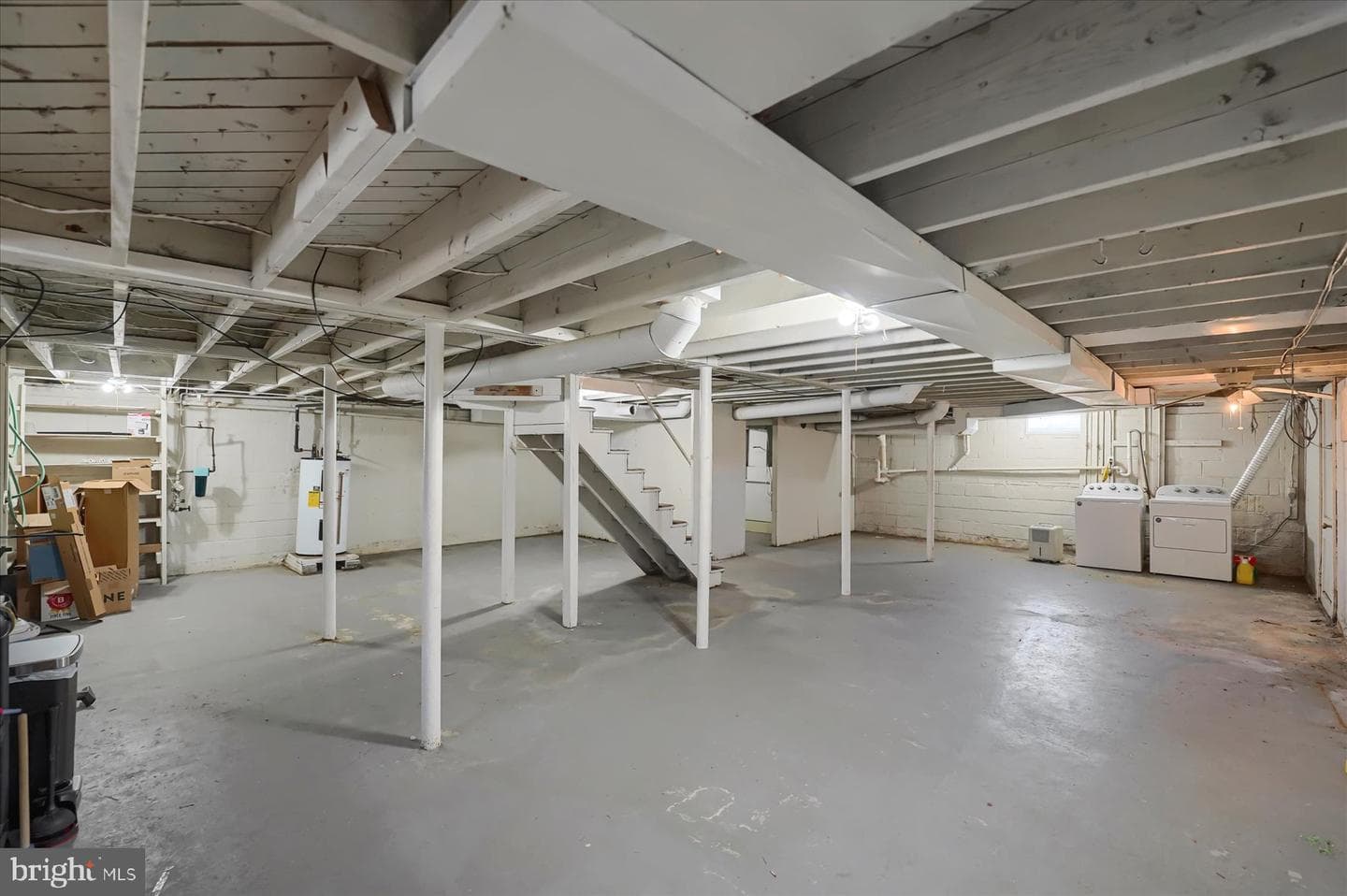 147 Sunset Avenue photo 22