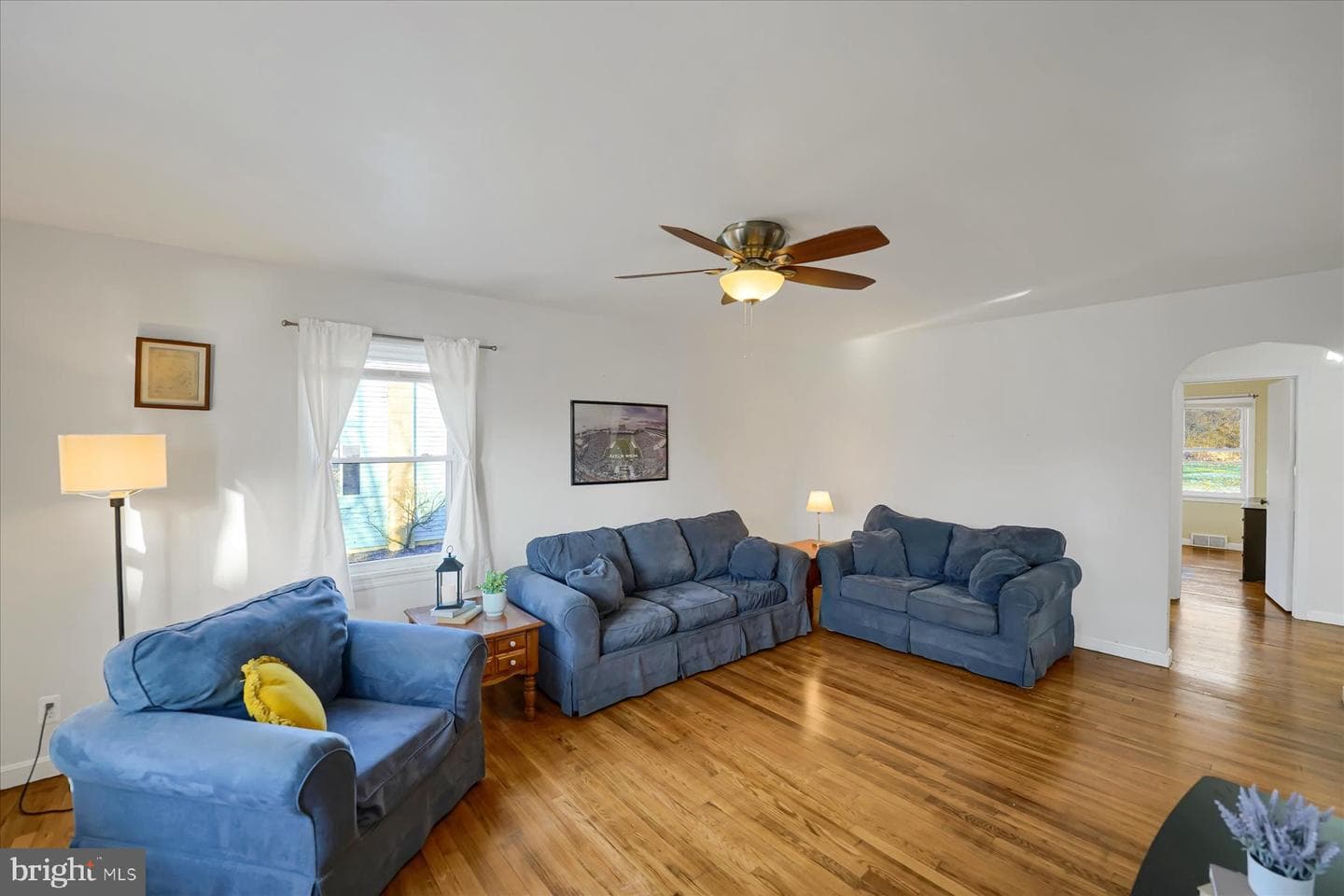 147 Sunset Avenue photo 4
