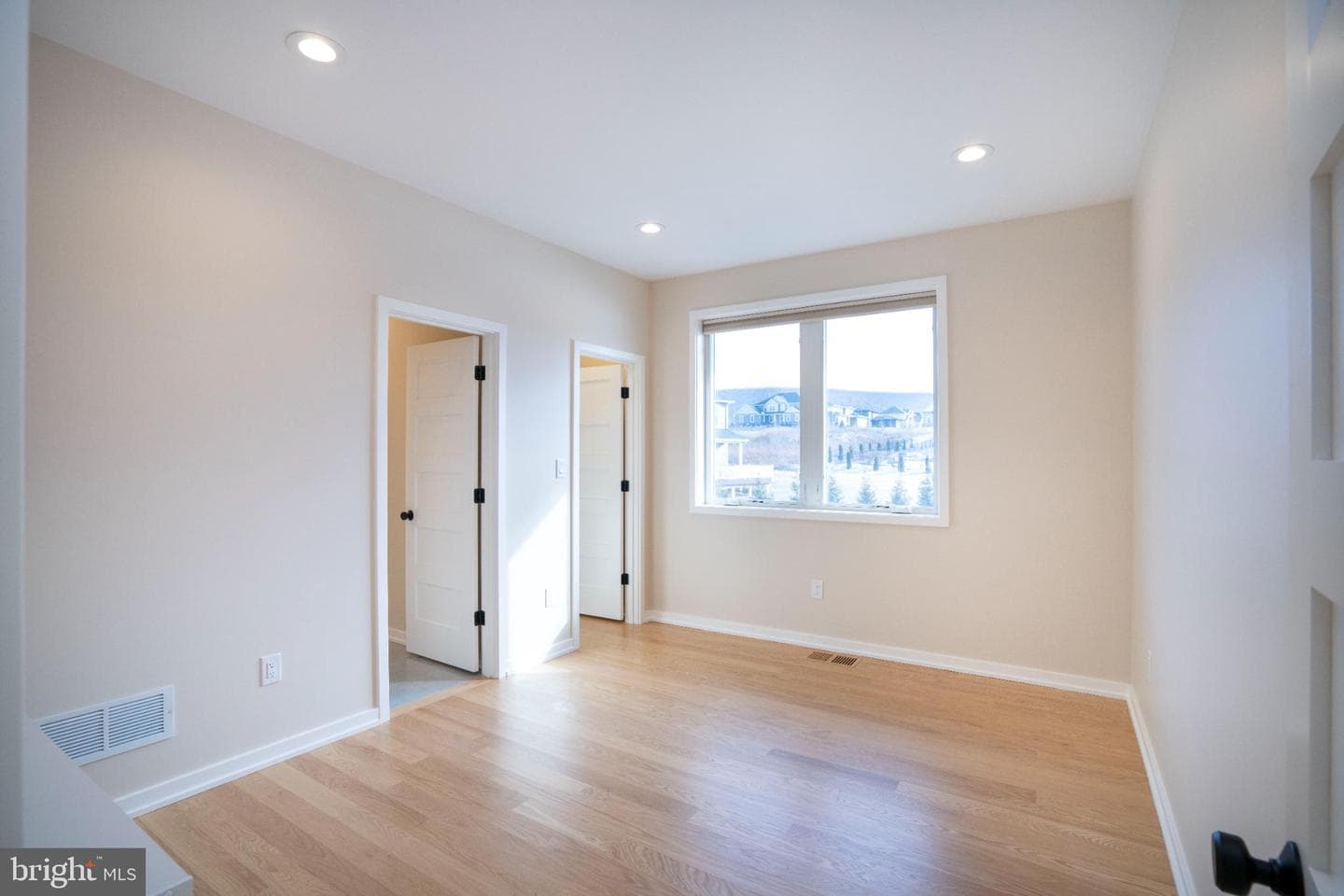 390 Trout Road photo 41