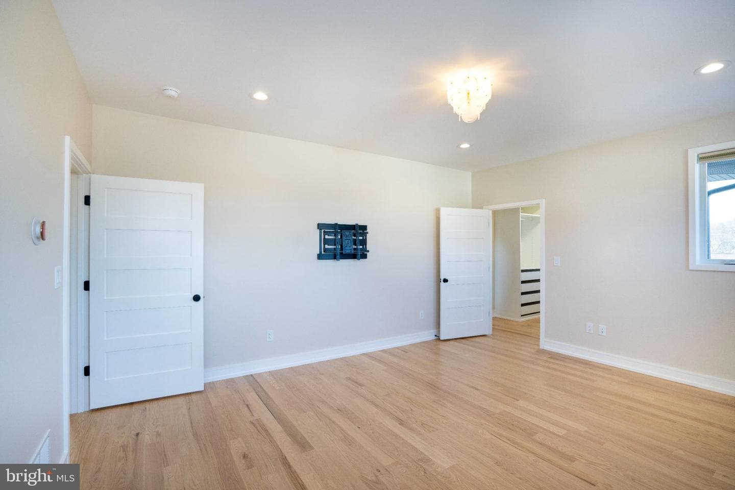 390 Trout Road photo 55