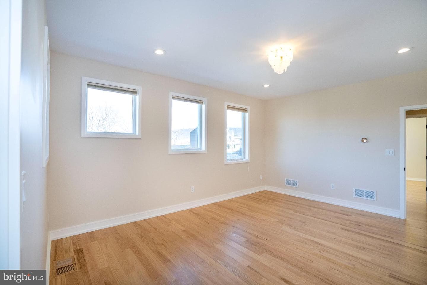 390 Trout Road photo 56