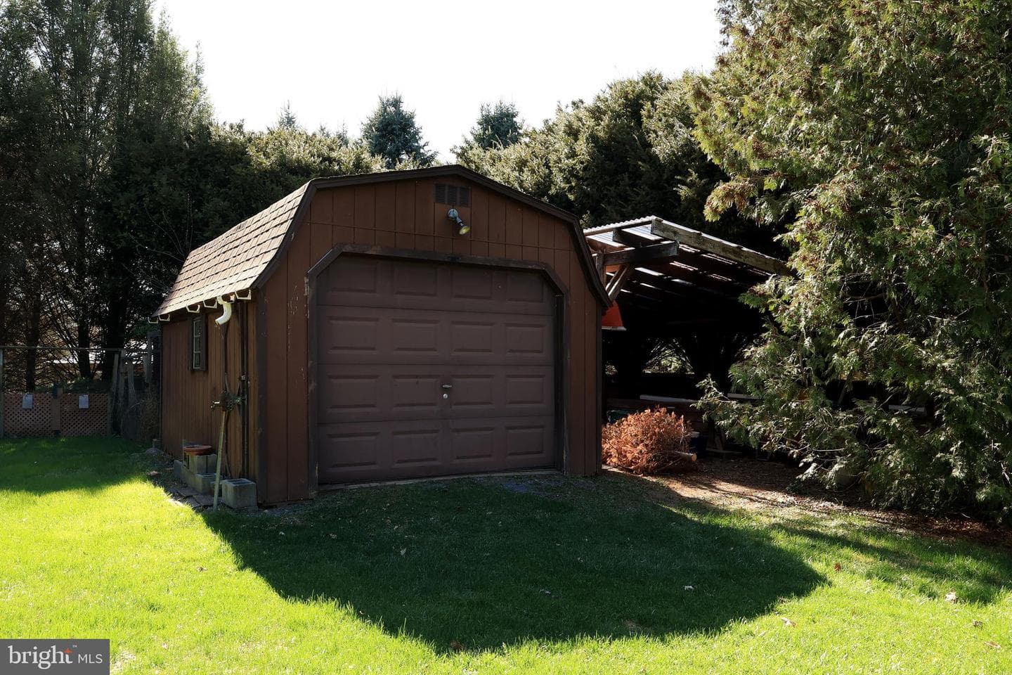 519 Kristina Circle photo 77