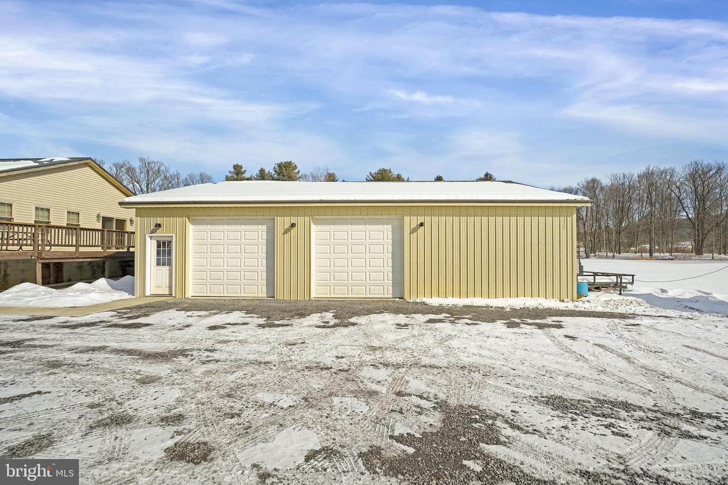 1076 Clarence Road photo 40