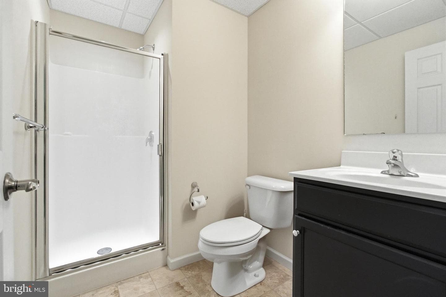 240 Aster Avenue photo 40