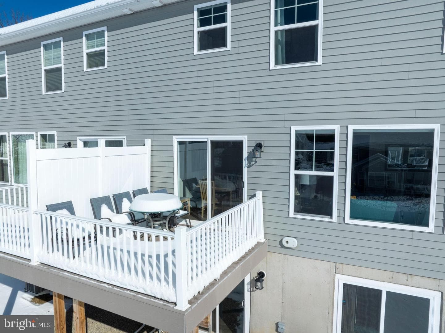277 Isabella Circle photo 15