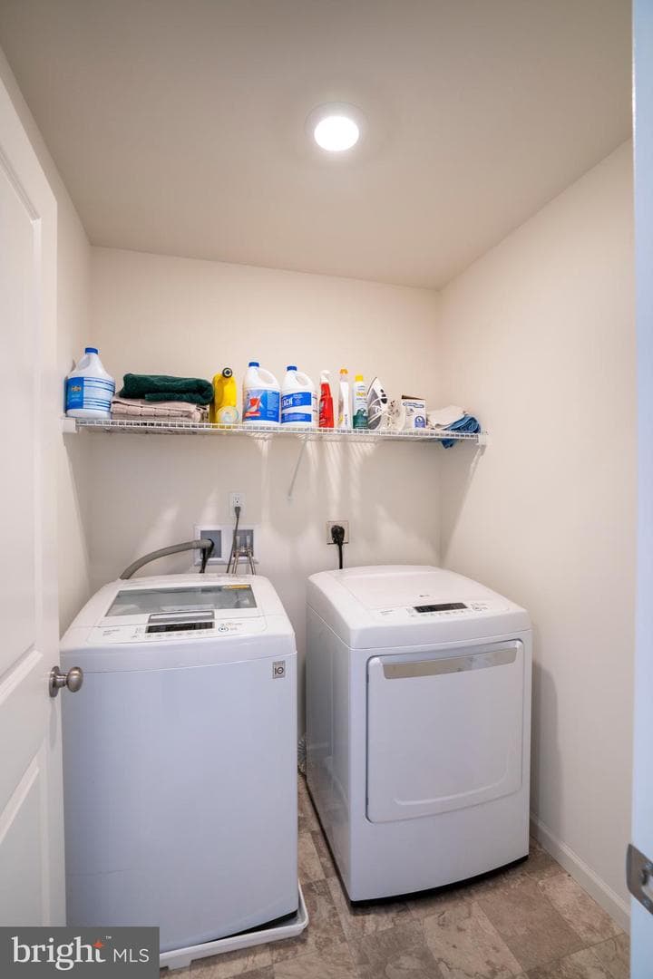 277 Isabella Circle photo 45