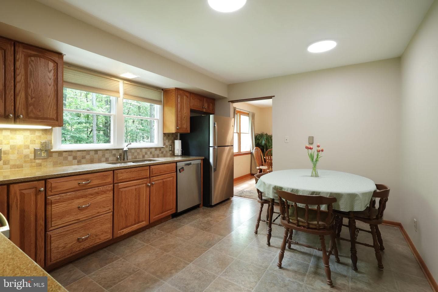 631 Wiltshire Drive photo 21