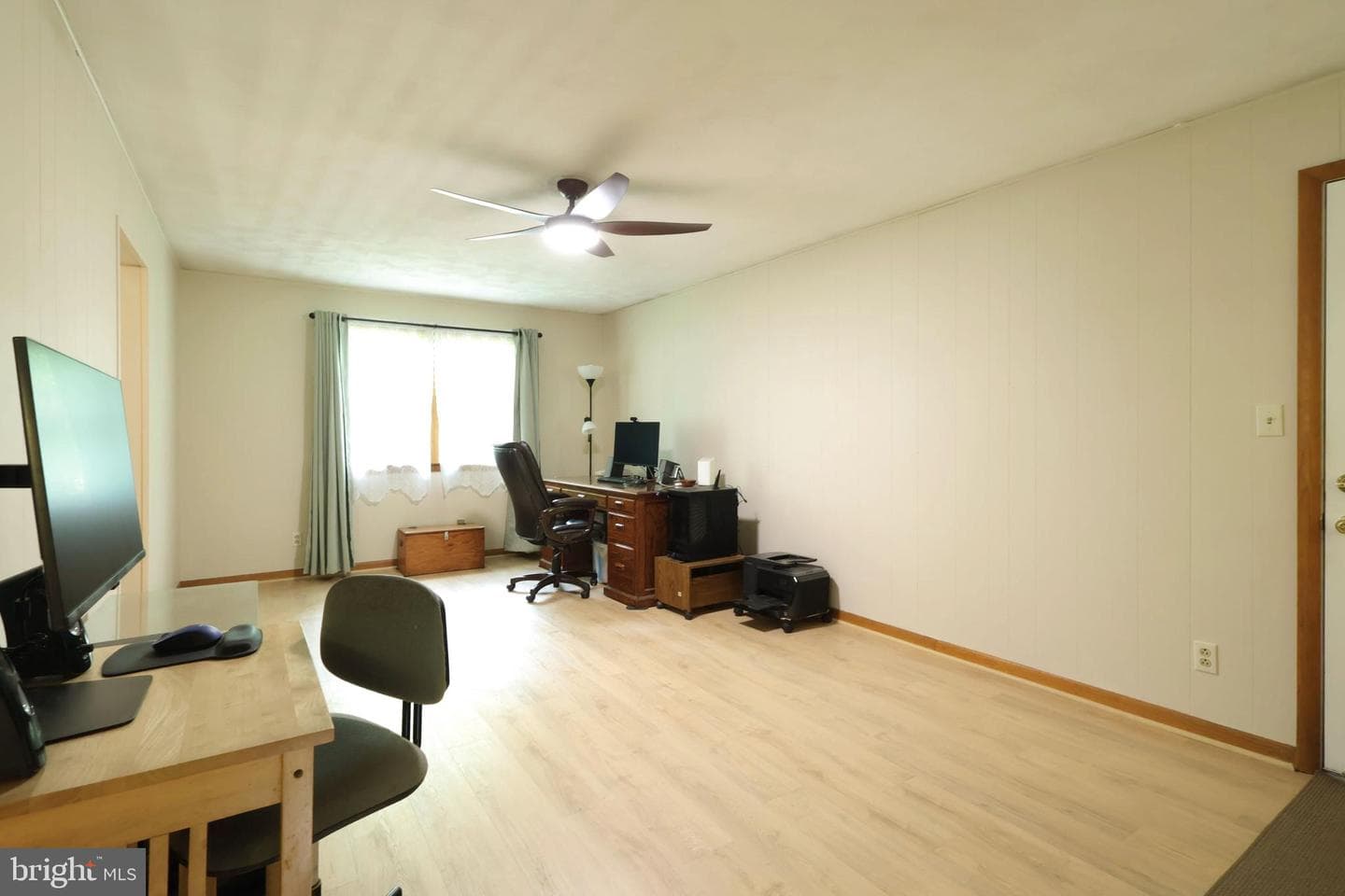 631 Wiltshire Drive photo 23