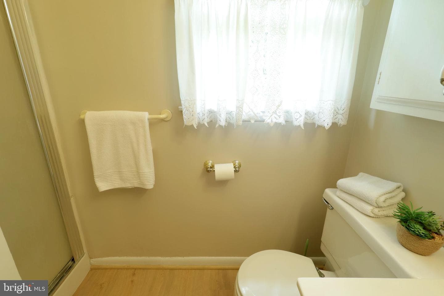 631 Wiltshire Drive photo 29