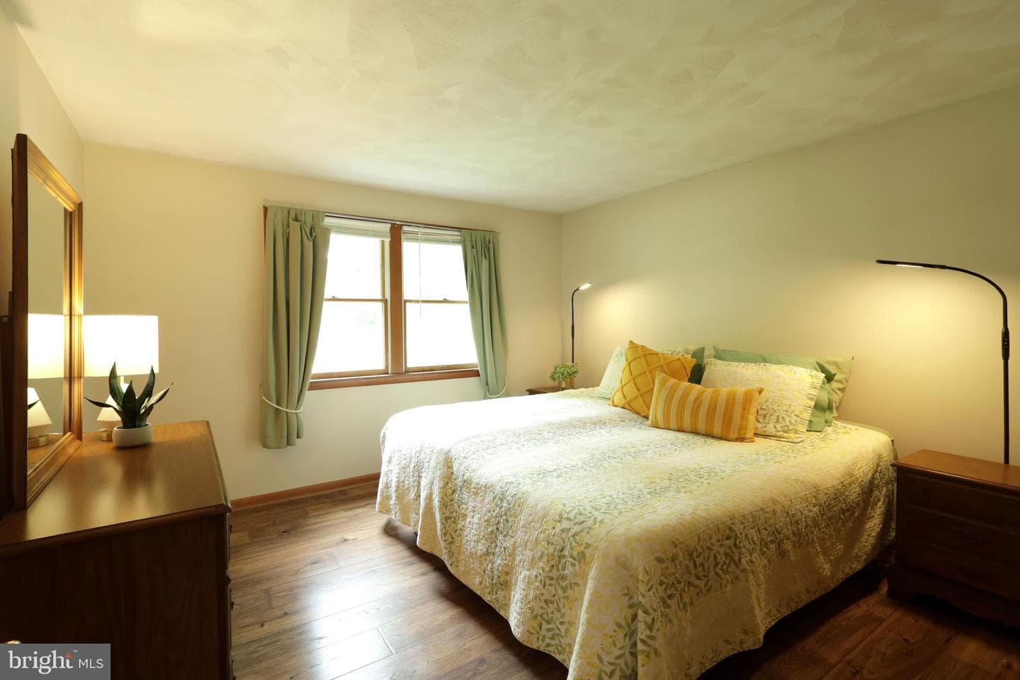 631 Wiltshire Drive photo 31