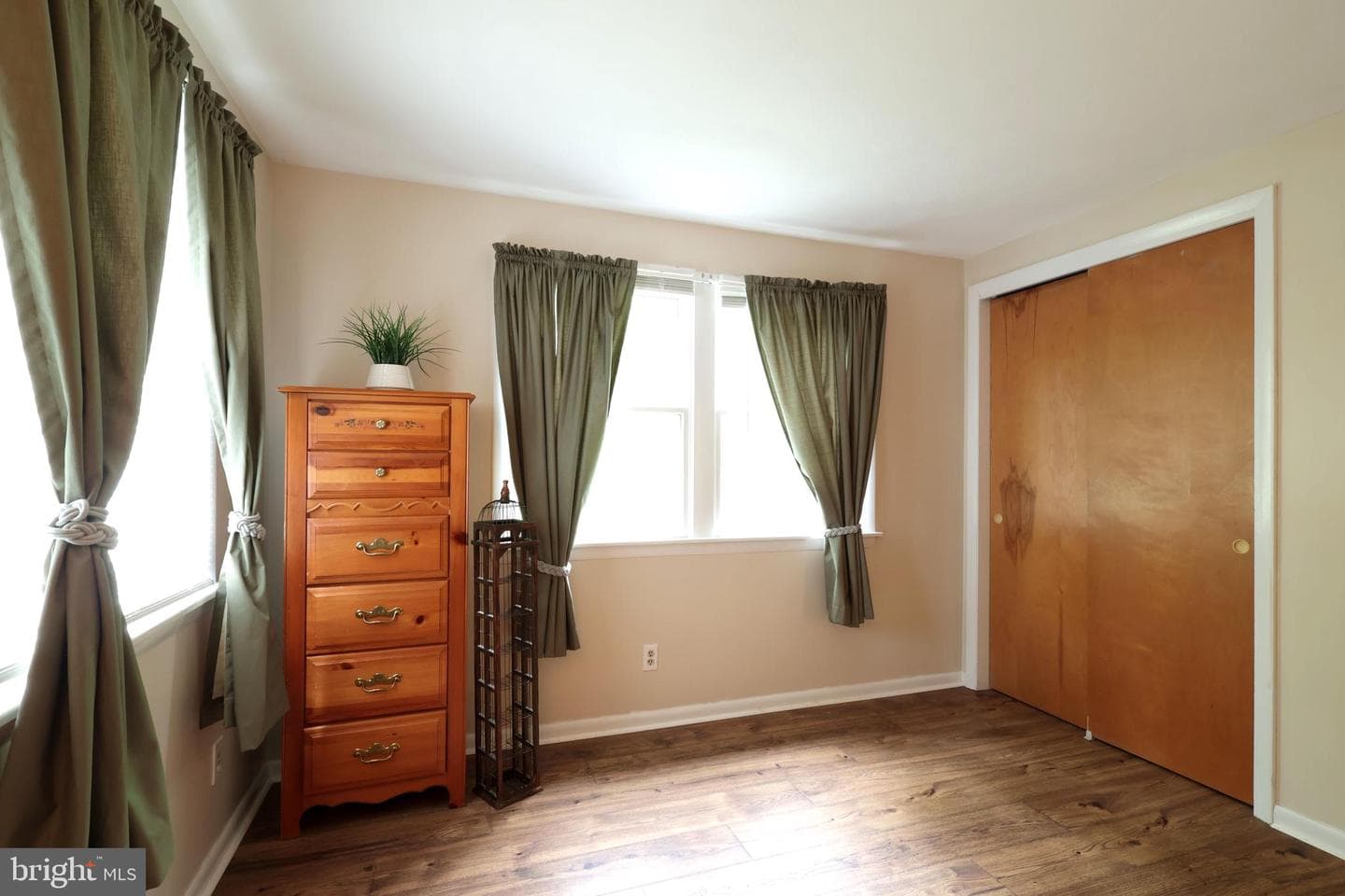 631 Wiltshire Drive photo 38
