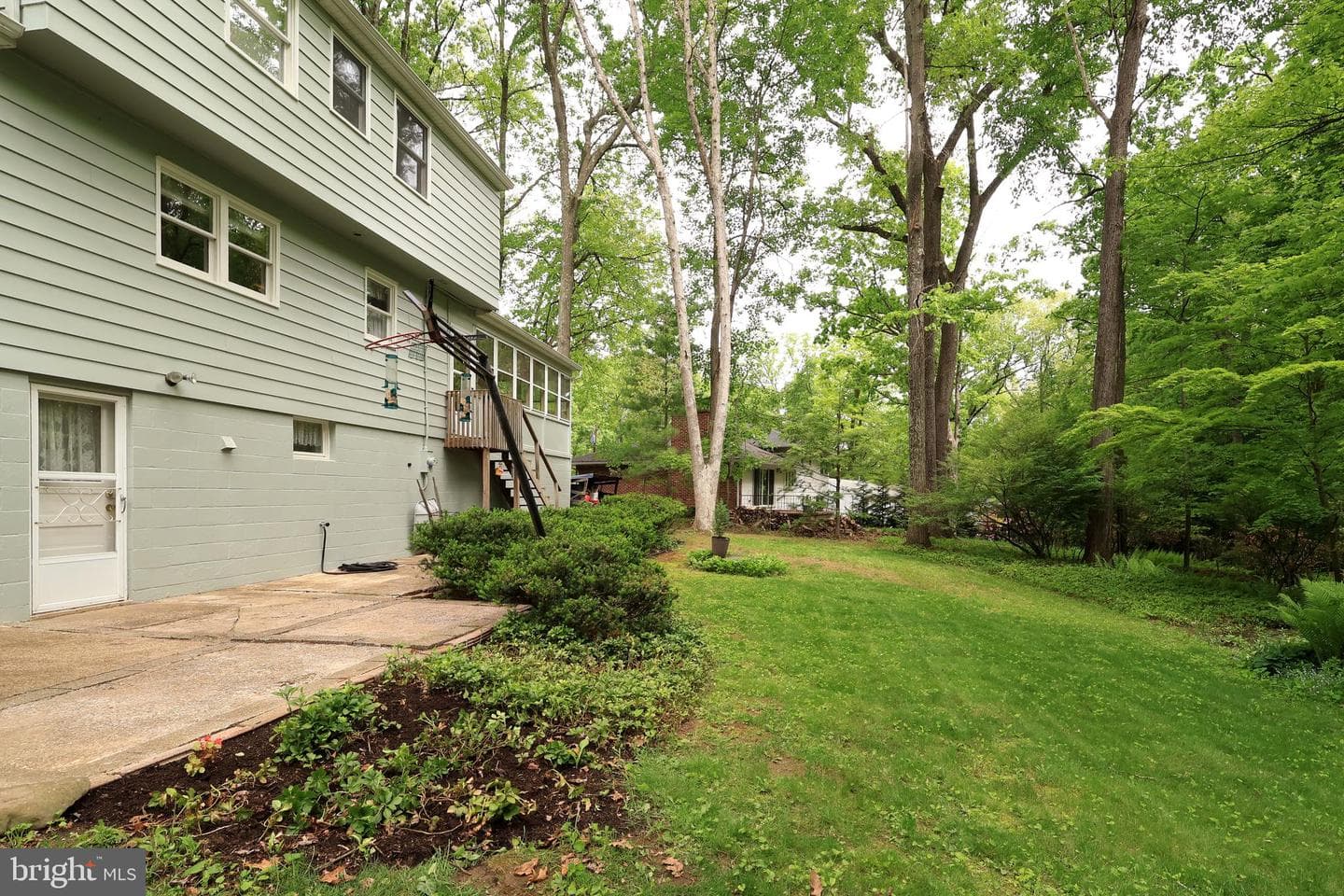 631 Wiltshire Drive photo 50
