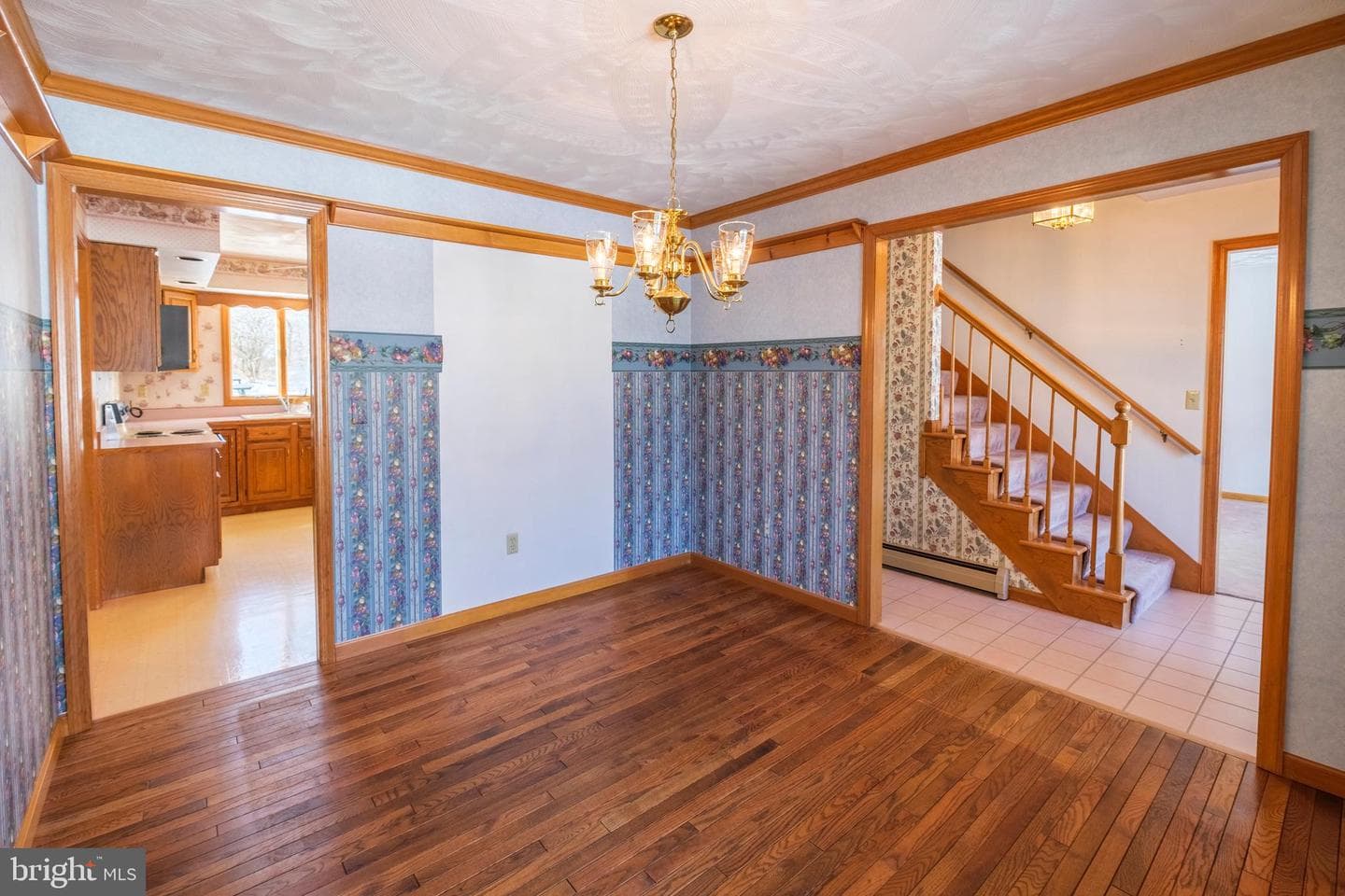 106 Jasper Court photo 24
