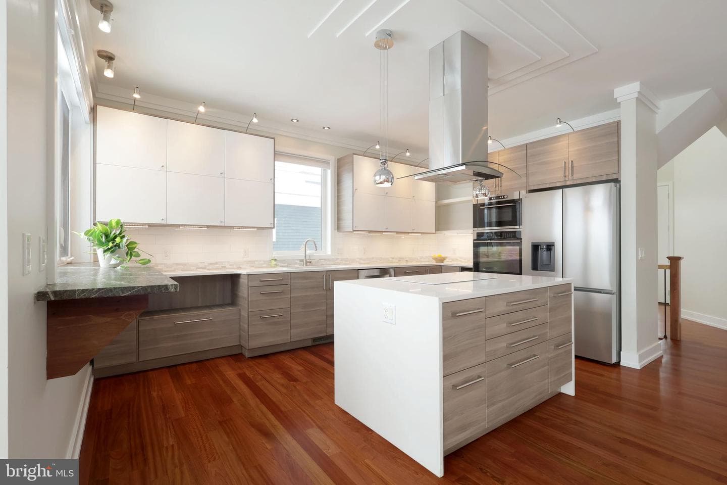 132 Derek Drive photo 10