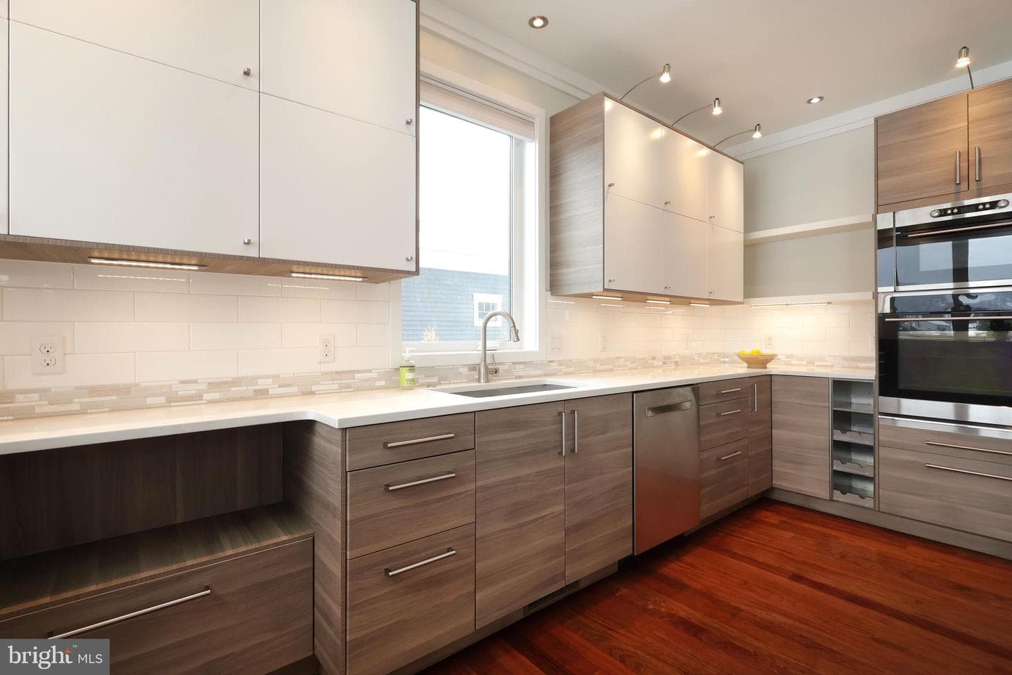 132 Derek Drive photo 11