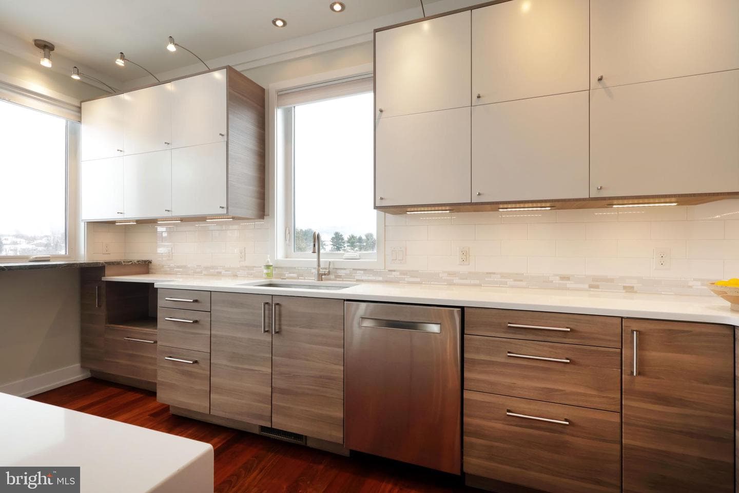 132 Derek Drive photo 15