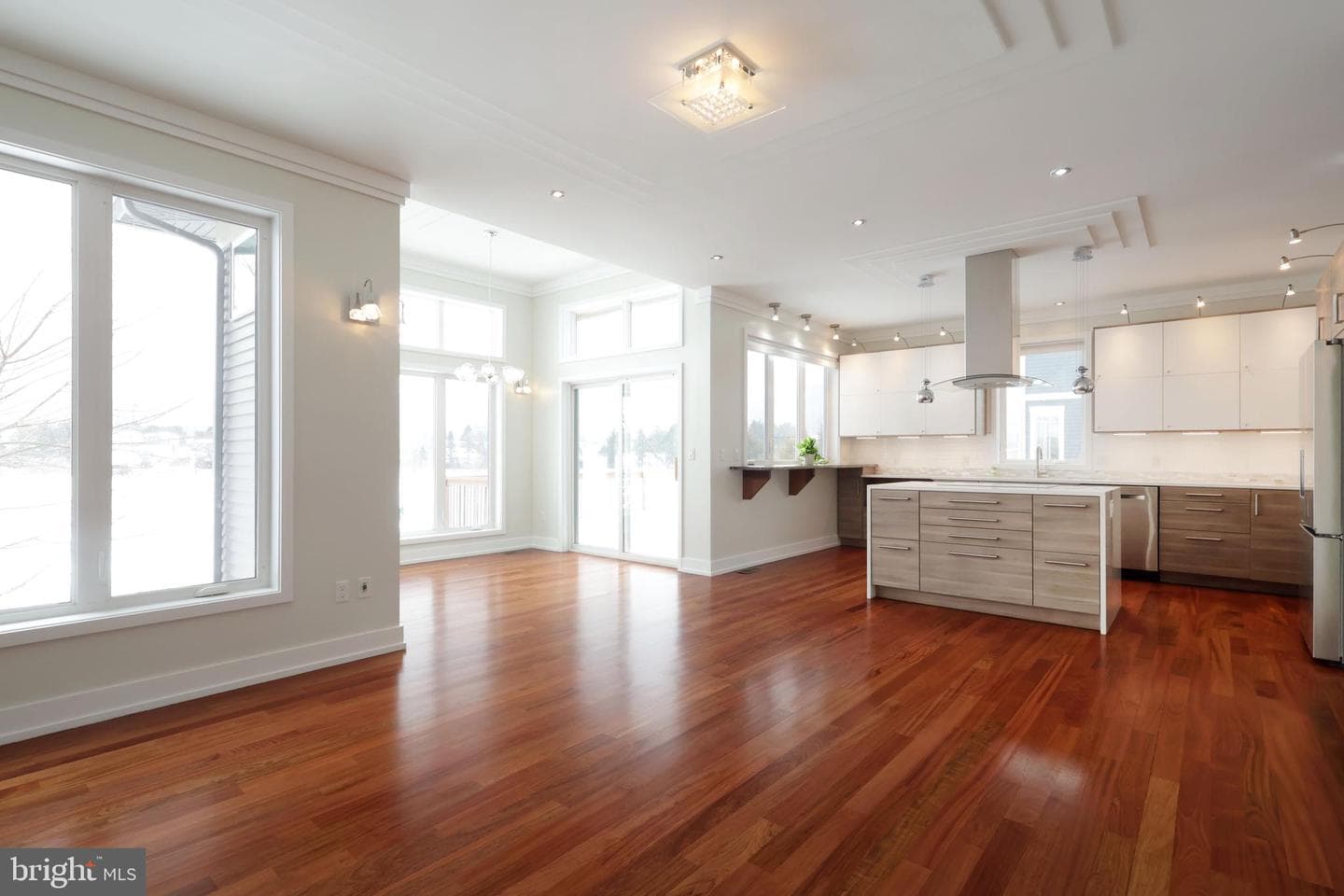132 Derek Drive photo 20