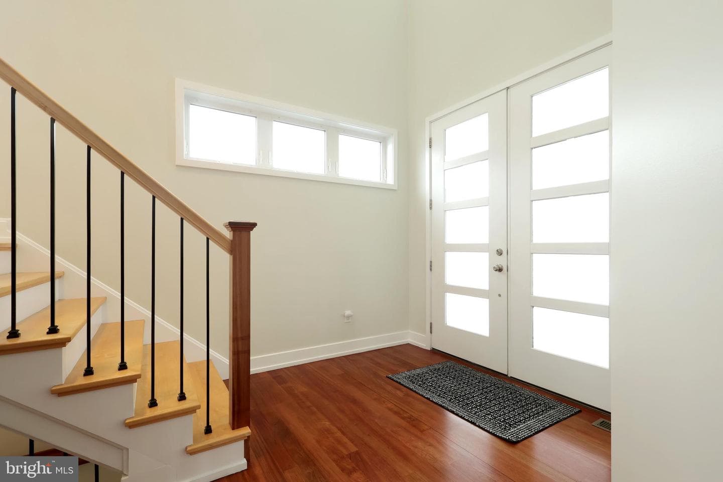 132 Derek Drive photo 4