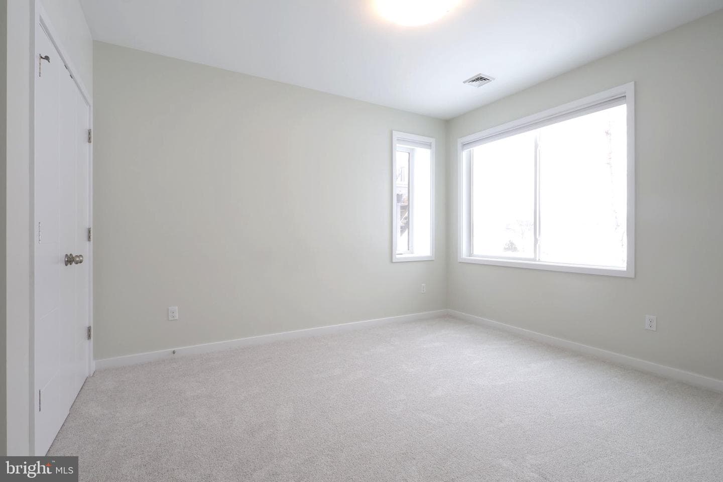 132 Derek Drive photo 46