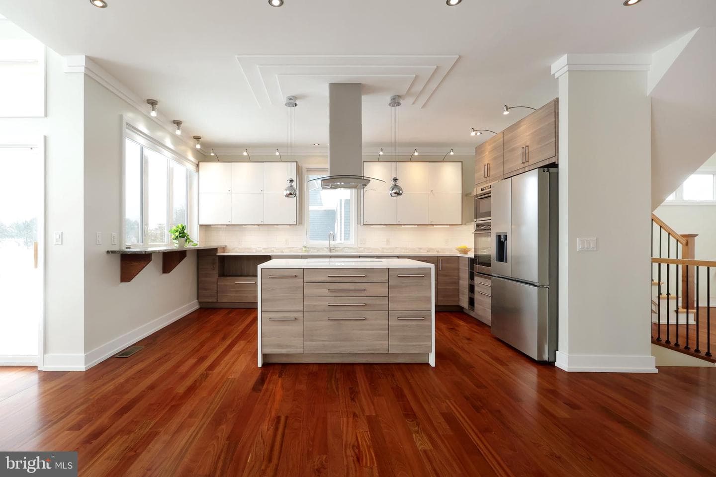 132 Derek Drive photo 8