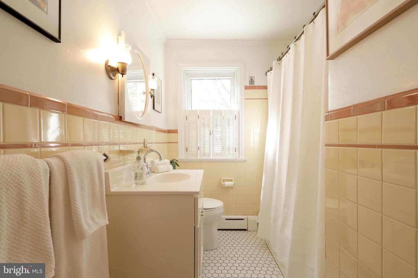 312 S Buckhout Street photo 34