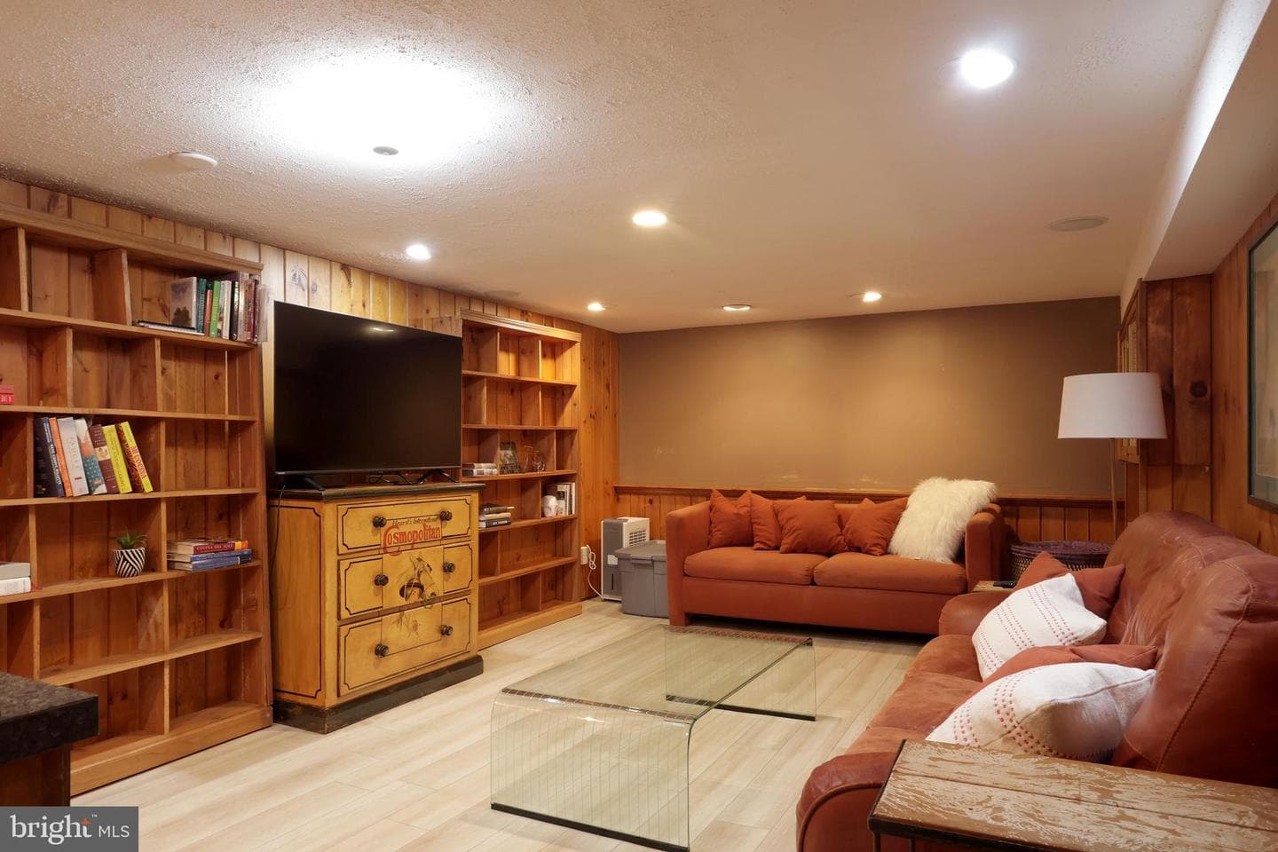 312 S Buckhout Street photo 44