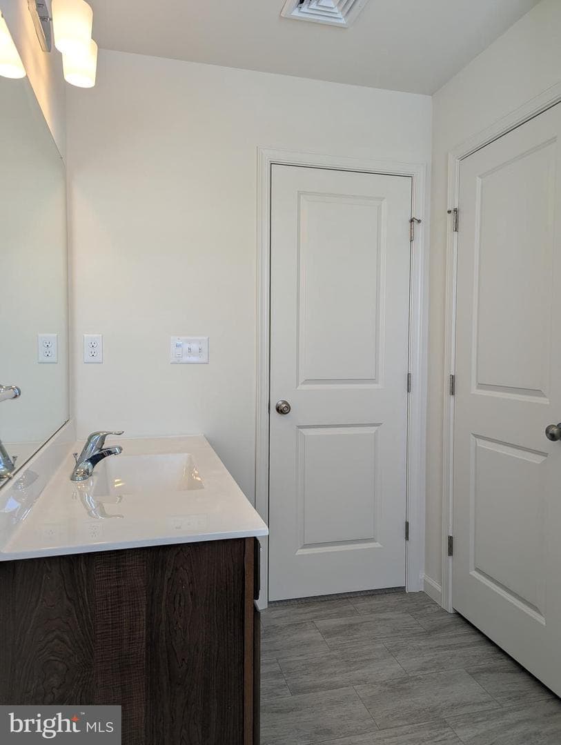 206 Kephart Street photo 36