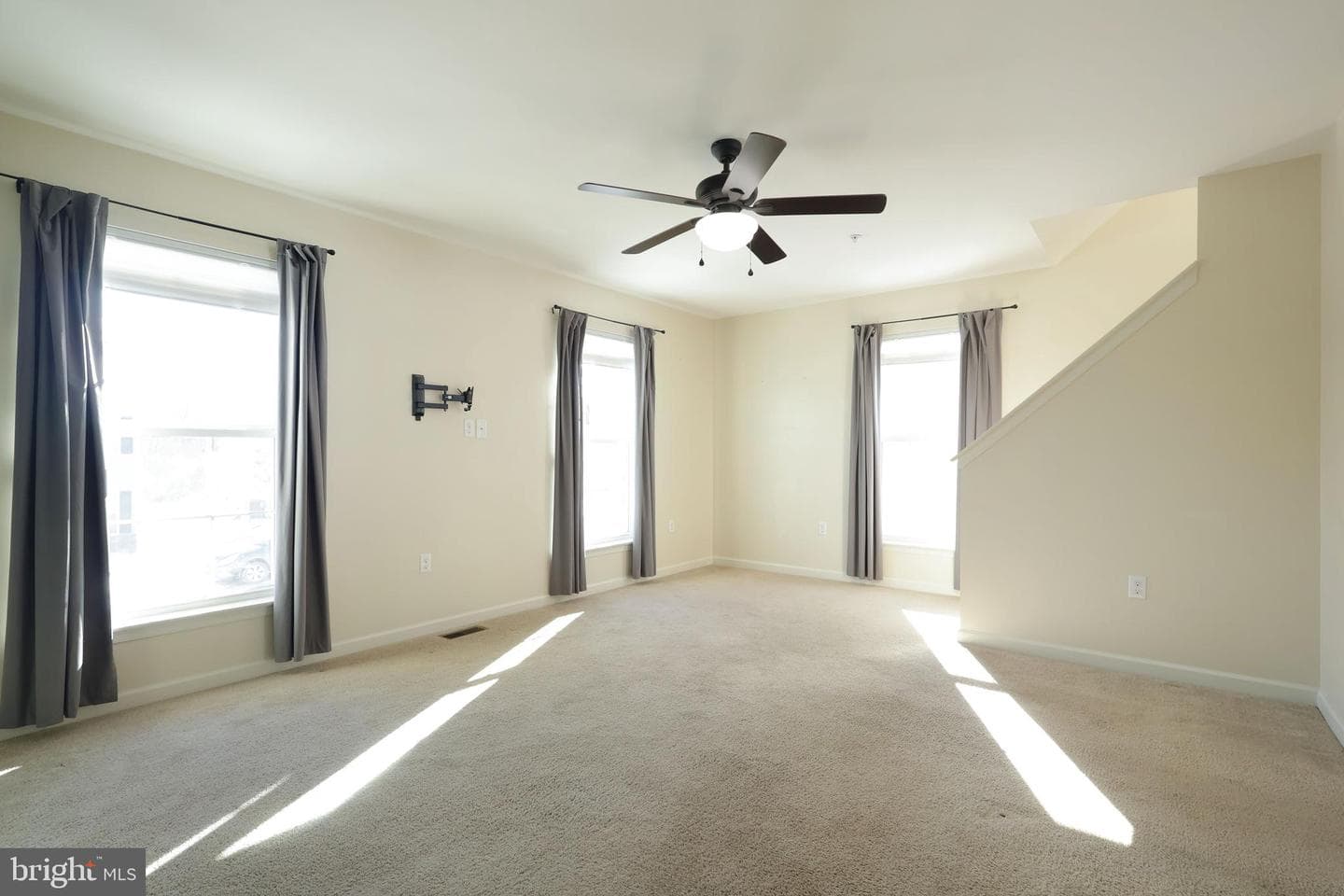 190 Kestrel Lane photo 23