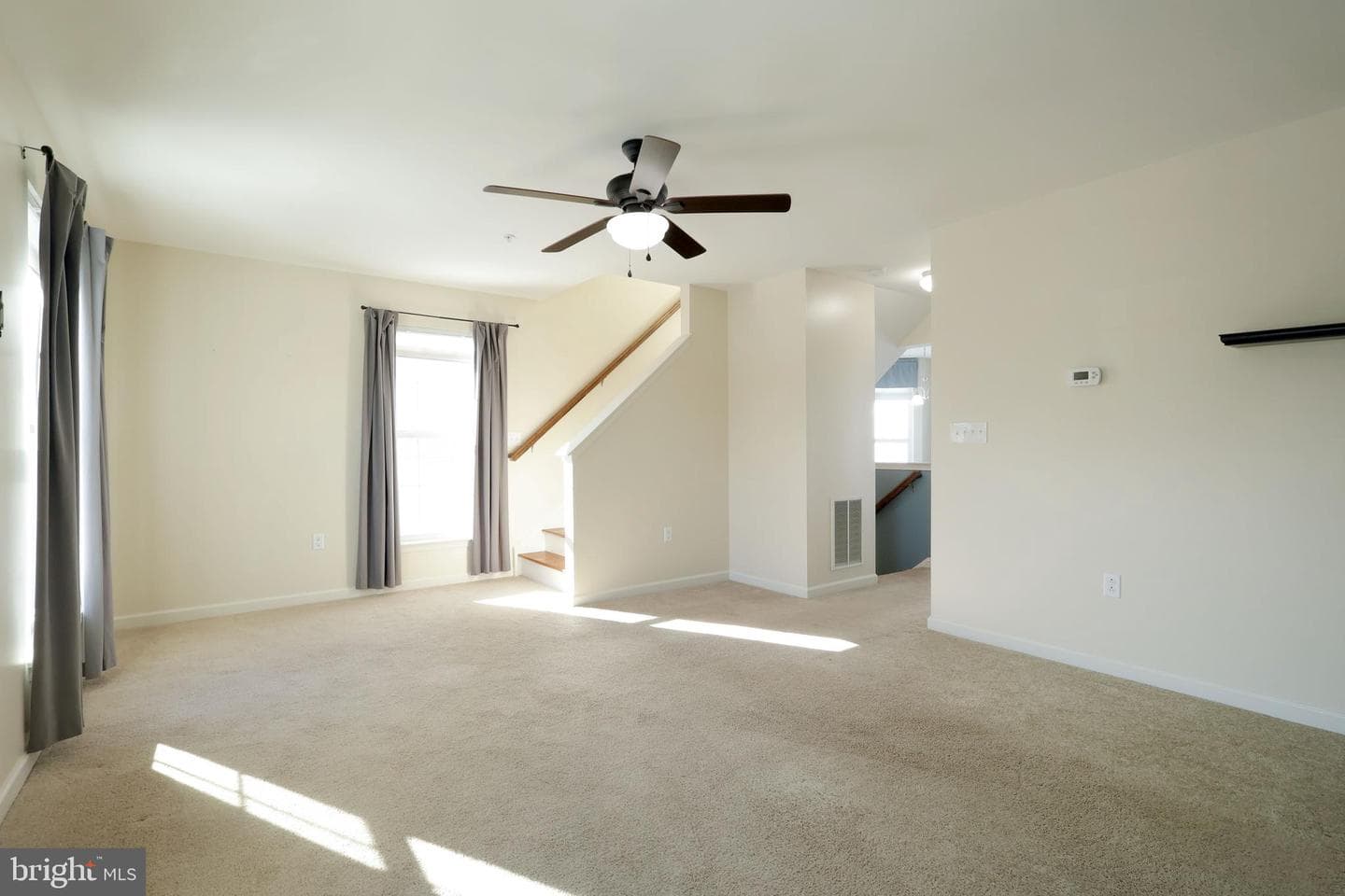 190 Kestrel Lane photo 24