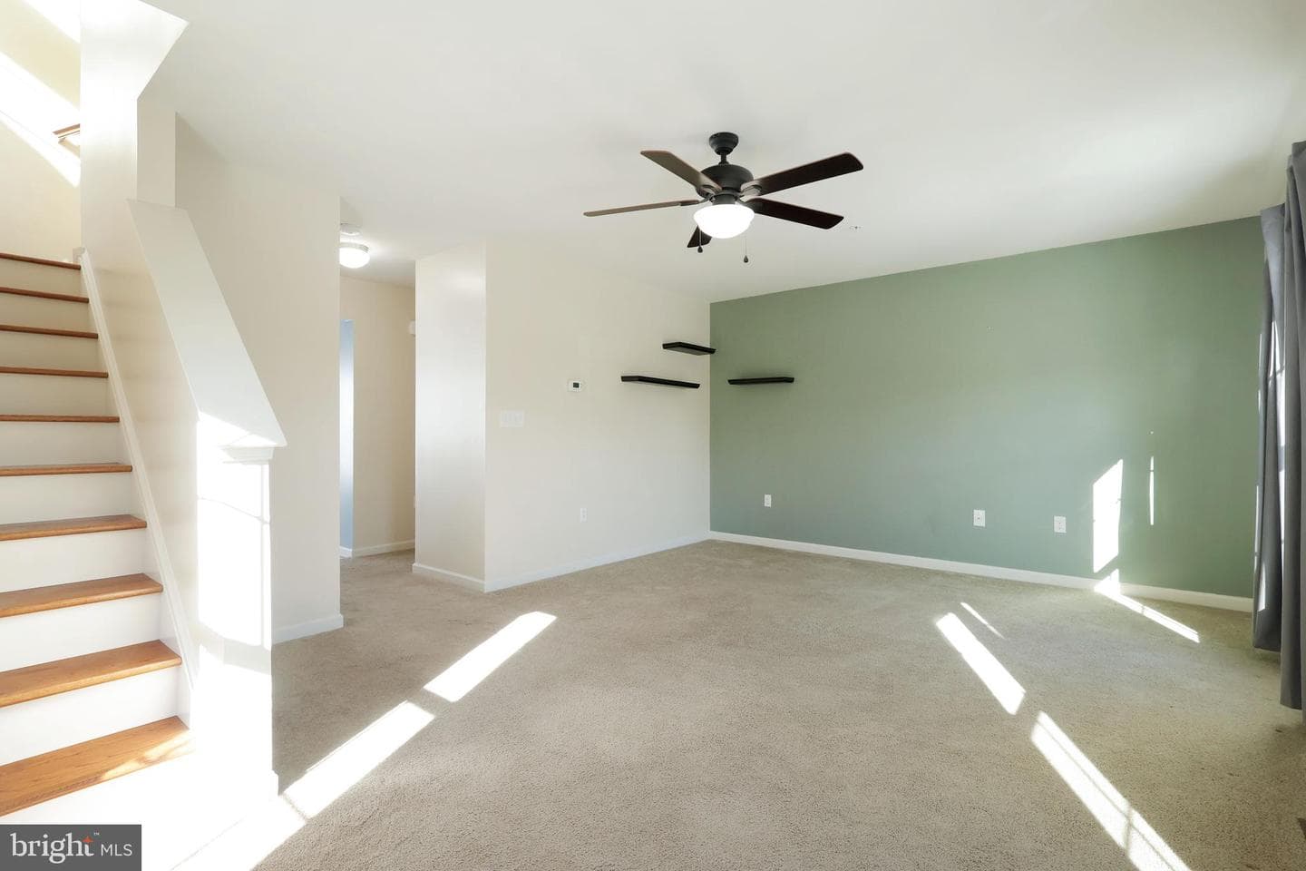 190 Kestrel Lane photo 25
