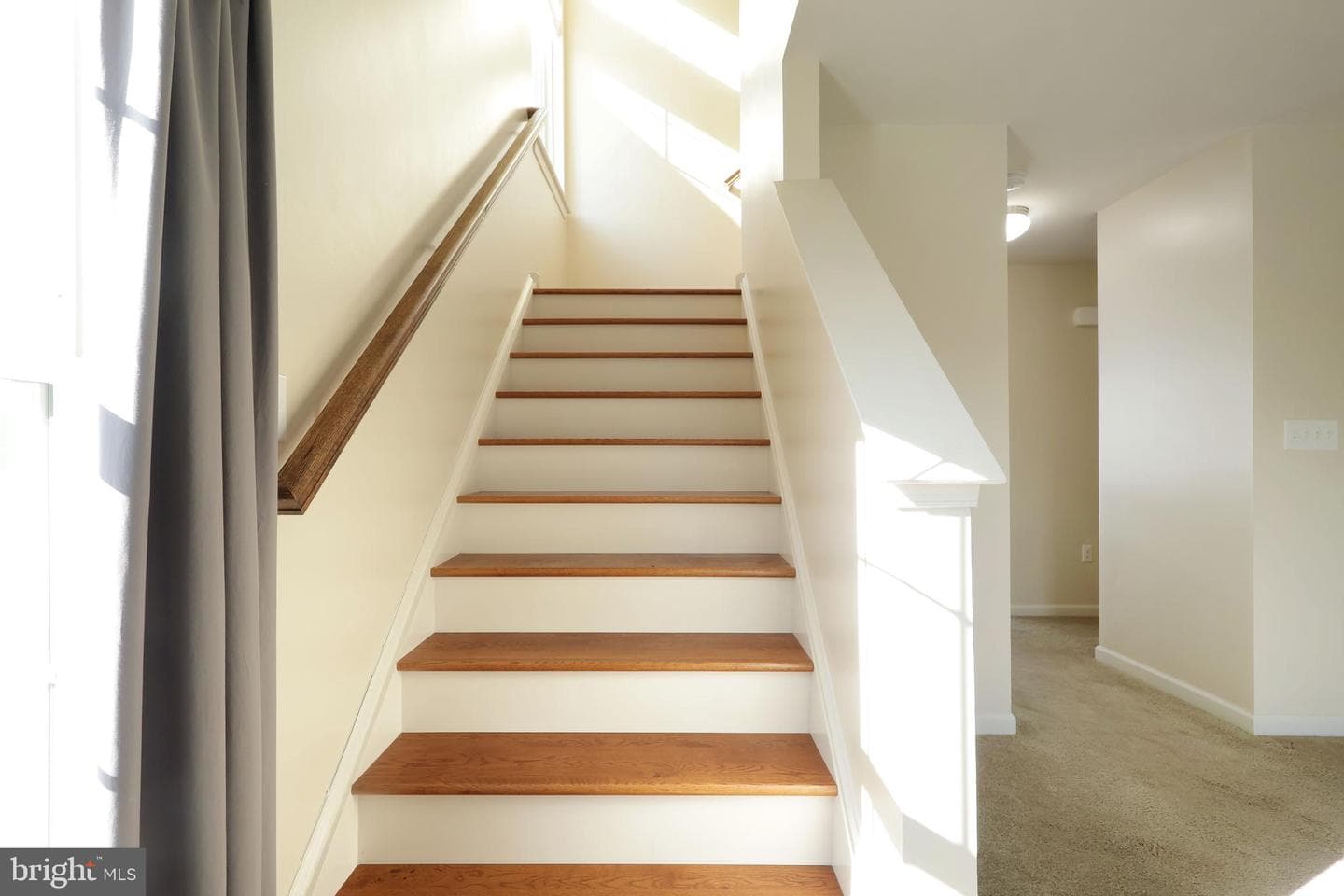 190 Kestrel Lane photo 29