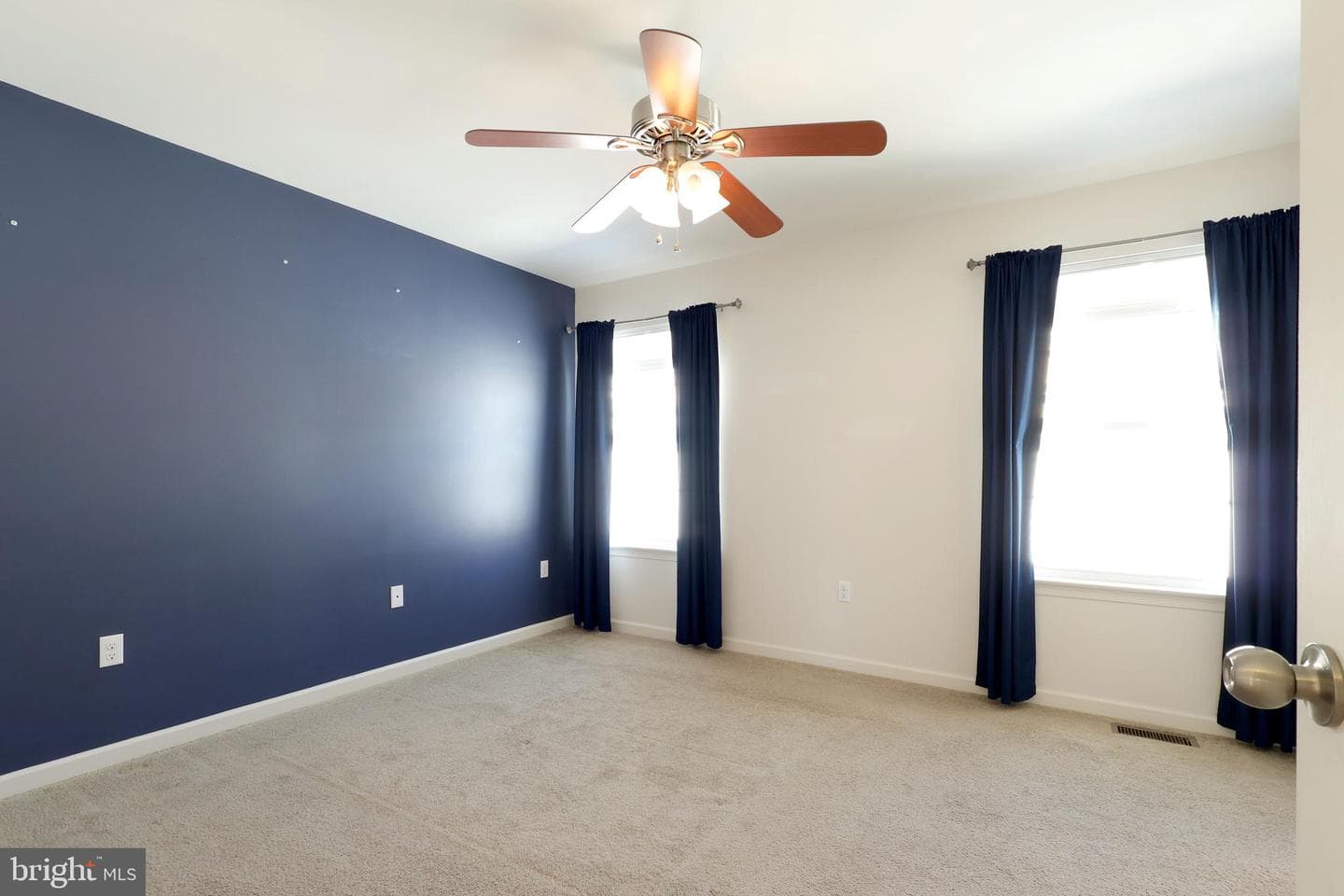 190 Kestrel Lane photo 31