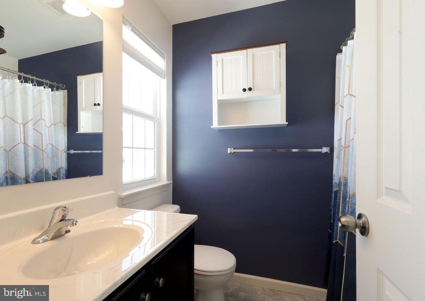 190 Kestrel Lane photo 34