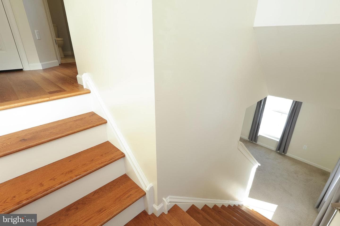 190 Kestrel Lane photo 45