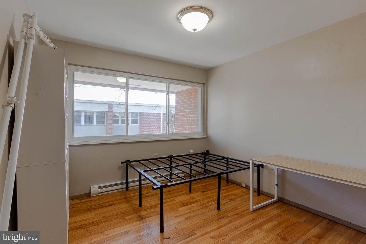 712 D W Beaver Avenue photo 18