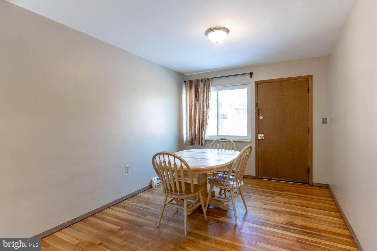 712 D W Beaver Avenue photo 6