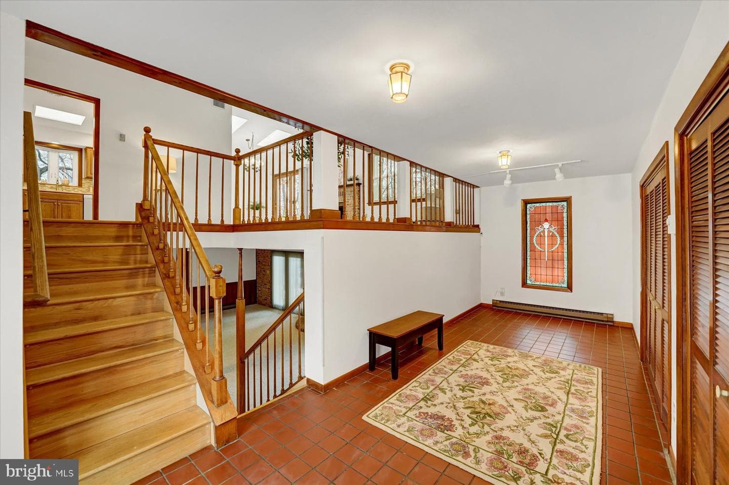 552 Lanceshire Lane photo 7